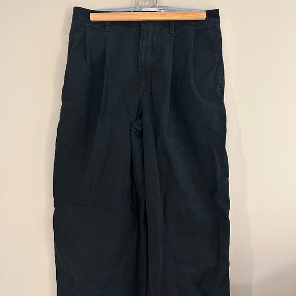 Aritzia Chino Pant - Picture 2 of 4